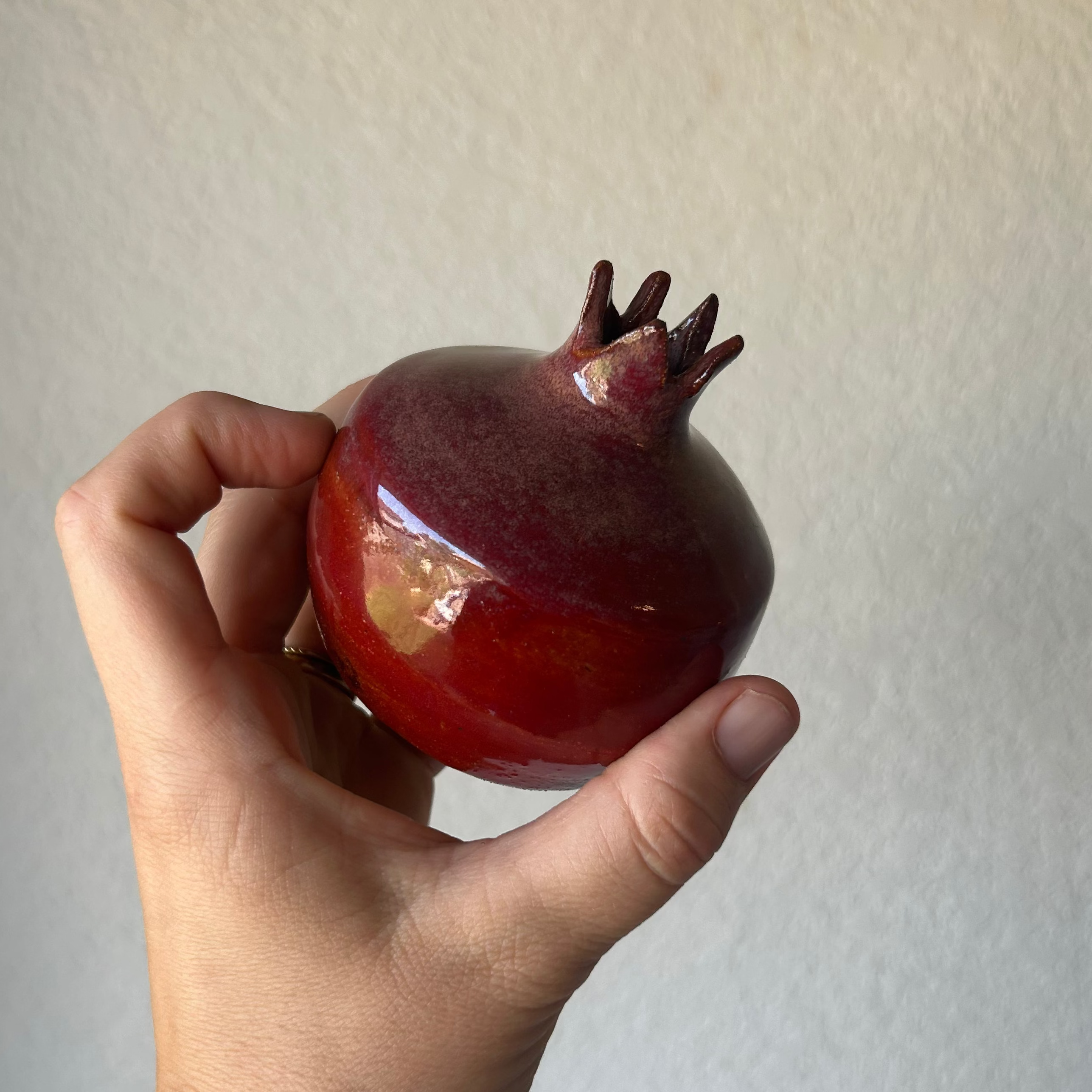 Medium Pomegranate